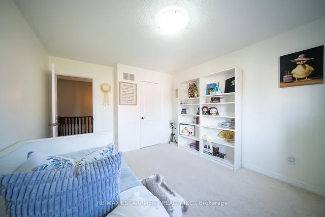 Additional image 16 of 19 Humphrey St