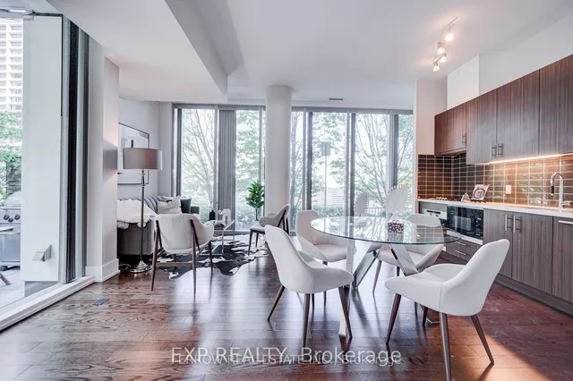 Additional image 10 of 39 Queens Quay Unit 101