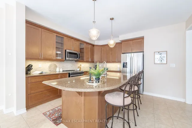 Additional image 13 of 254 Hinton Terr