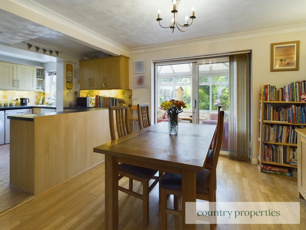 Additional image 12 of Ingles, Welwyn Garden City, AL8