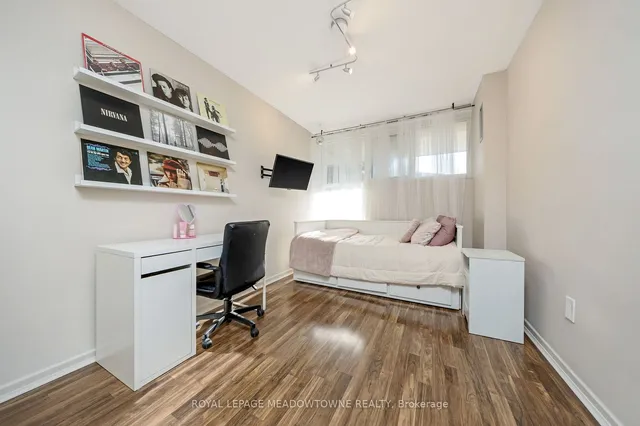 Additional image 27 of 2 Valhalla Inn Rd Unit 215