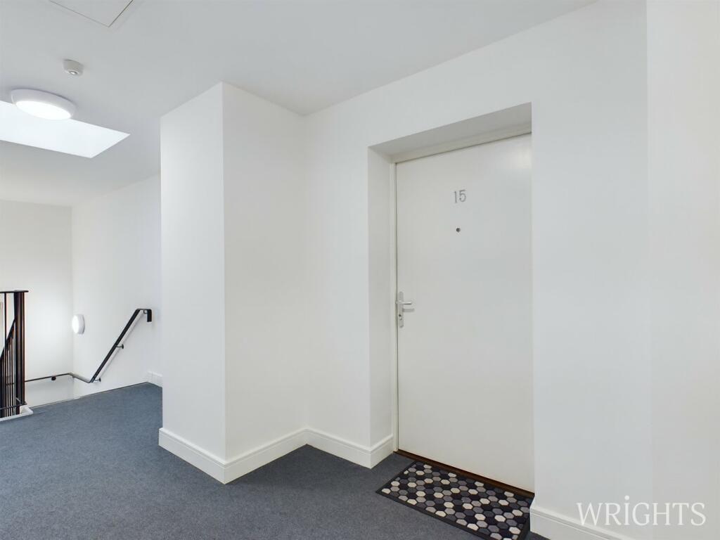 Additional image 12 of 51 Bridge Road East, Welwyn Garden City, AL7