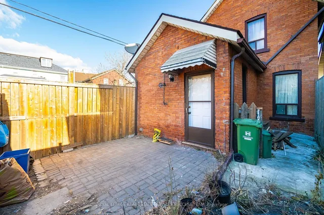 Additional image 31 of 109 Sanford Ave