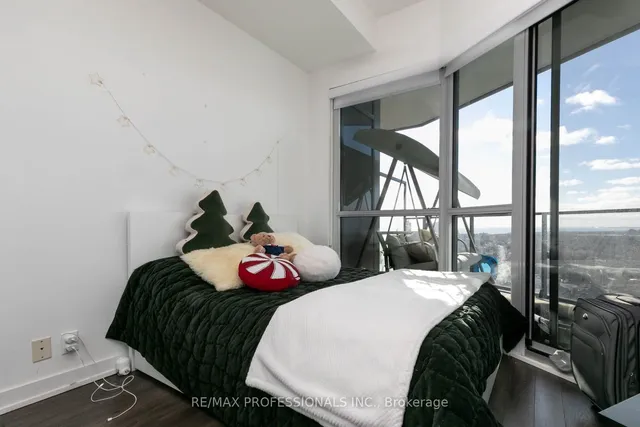 Additional image 14 of 10 Park Lawn Rd Unit 2504