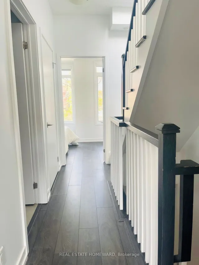 Additional image 4 of 17 St. Bartholomew St