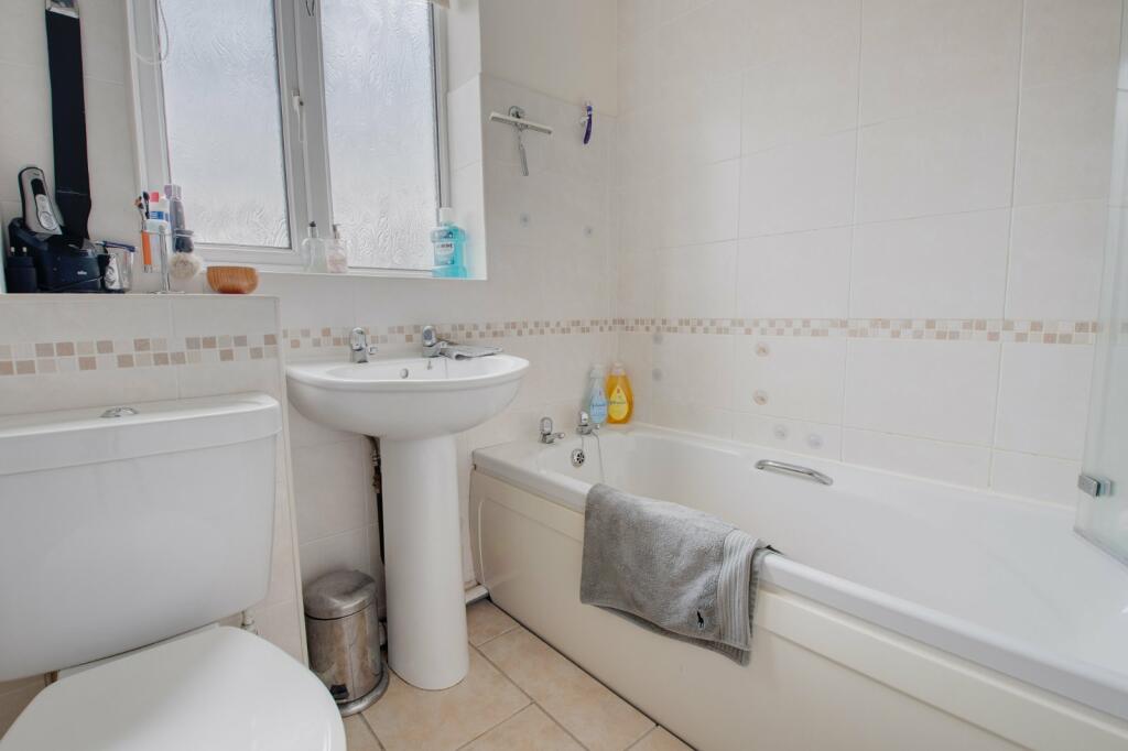 Additional image 10 of The Paddock, Stoke Heath, Bromsgrove, Worcestershire, B60