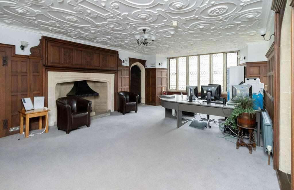 Additional image 10 of Beckington Castle, 17 Castle Corner, Beckington, Frome, BA11 6TA