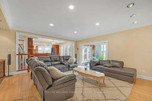 Additional image 15 of 90 Derek Dr