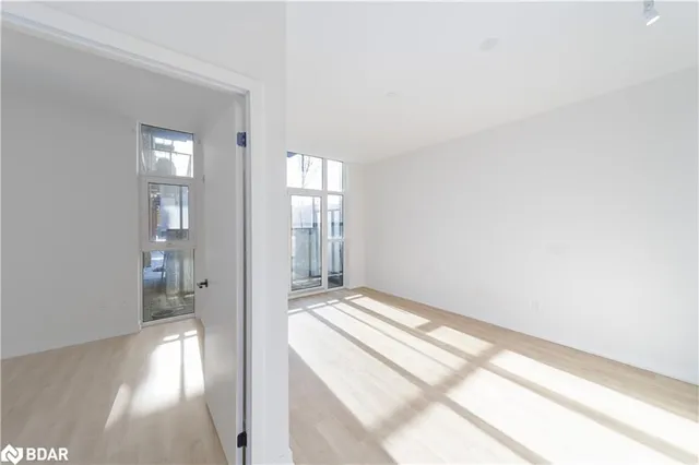 Additional image 6 of 2300 St Clair Avenue West Unit 118