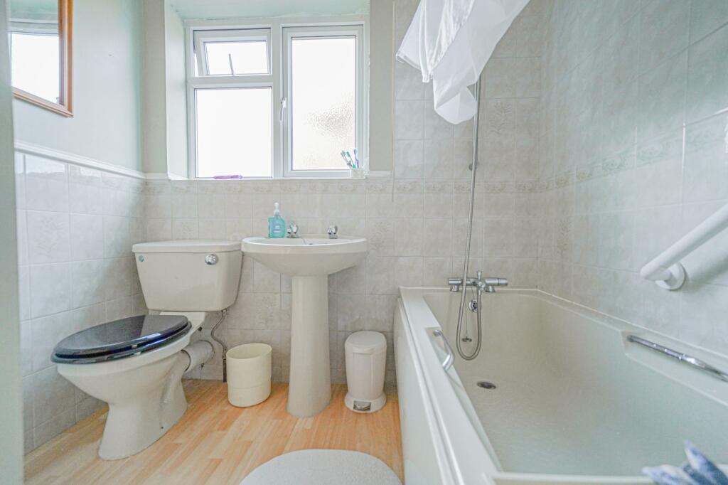 Additional image 12 of Hanbury Road, Dorridge, B93