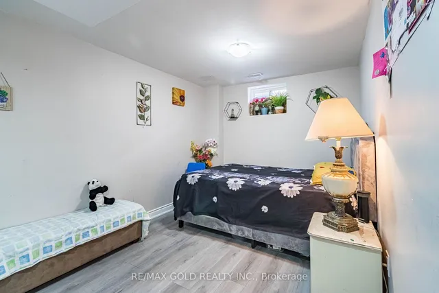Additional image 36 of 97 Benhurst Cres