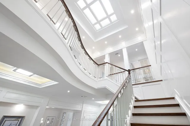 Additional image 15 of 22 Hillhurst Blvd