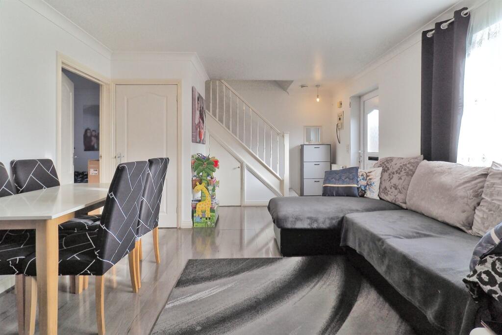 Additional image 3 of Victoria Road, Yeovil