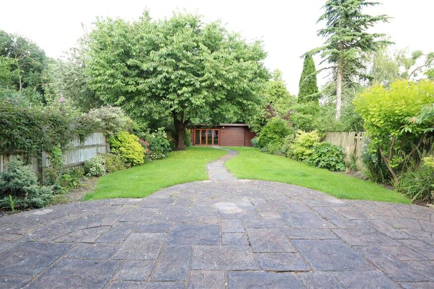 Additional image 18 of Maple Cottages, West Common, Harpenden, AL5