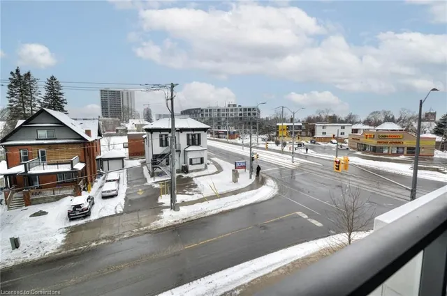 Additional image 22 of 5 Wellington St Unit 306