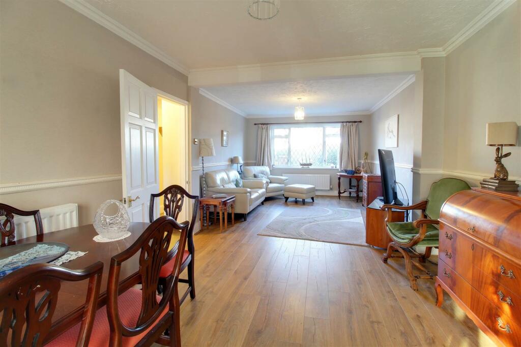 Additional image 2 of Peplins Way, Brookmans Park