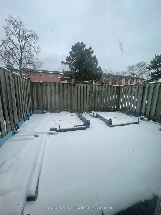 Additional image 9 of 1221 Dundix Rd Unit 133