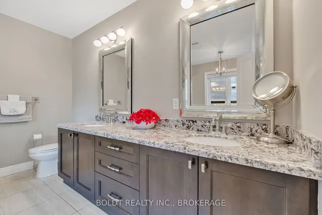 Additional image 19 of 47 Lorupe Crt