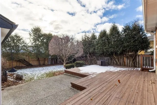 Additional image 32 of 2326 Redfern Rd