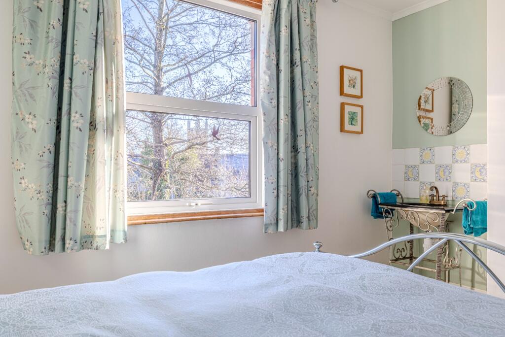 Additional image 16 of Central Wells