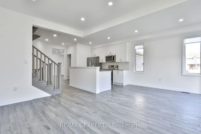 Additional image 12 of 1541 Rose Way