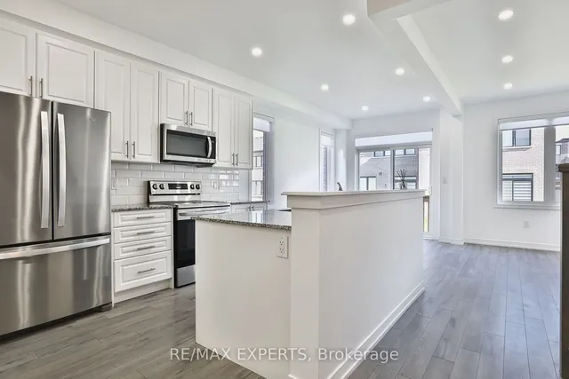 Additional image 7 of 1541 Rose Way