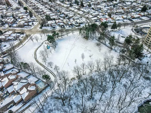 Additional image 47 of 320 Mill St Unit 606