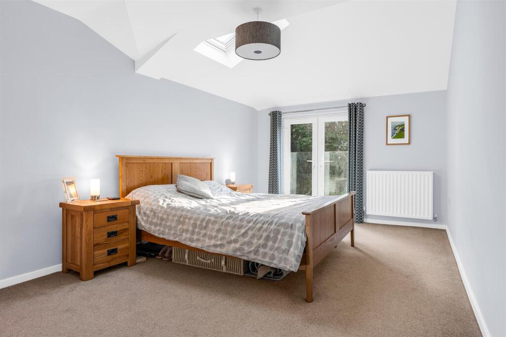 Additional image 18 of Knightsfield, Welwyn Garden City