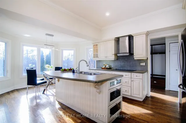 Additional image 7 of 2124 Nipigon Dr