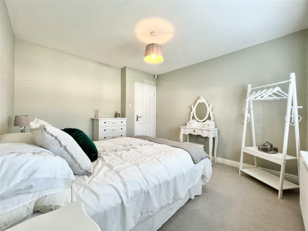 Additional image 13 of Winston Drive, Romsley, Halesowen