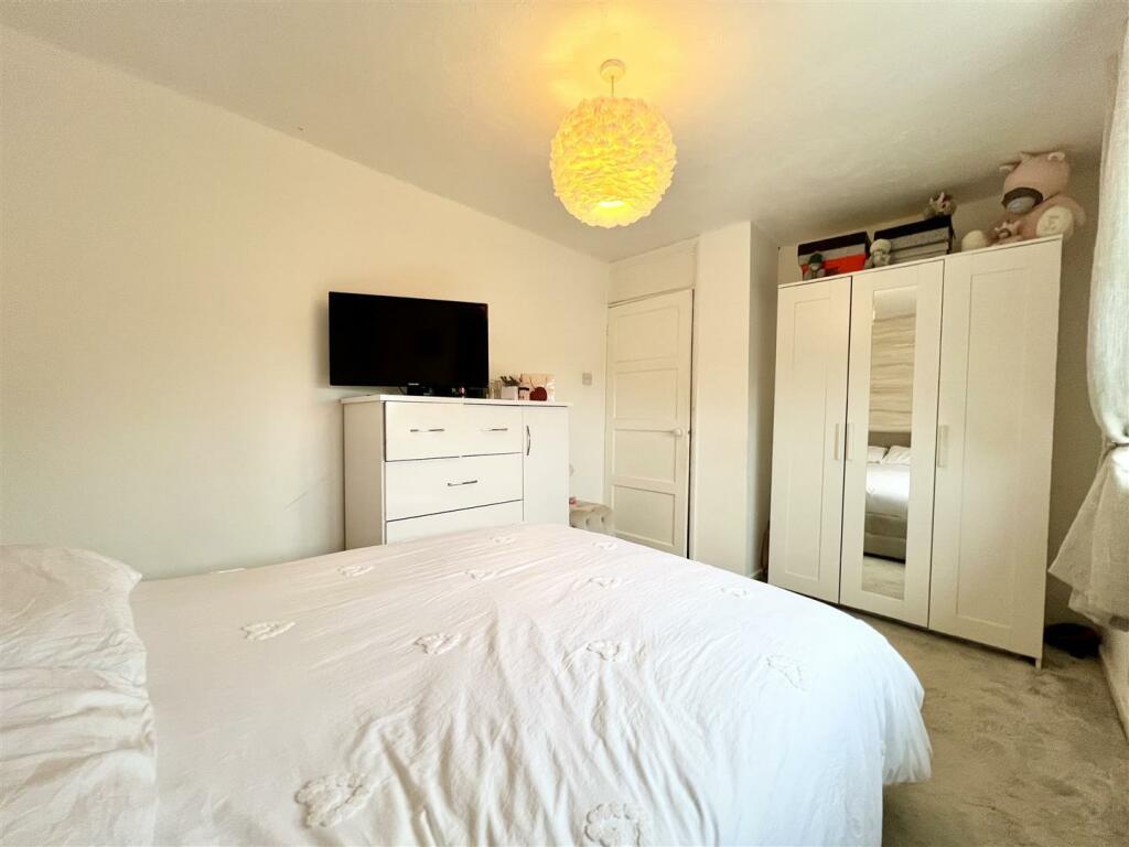 Additional image 12 of Cornwall Avenue, Oldbury