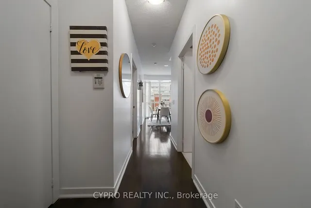 Additional image 3 of 770 BAY St Unit 601