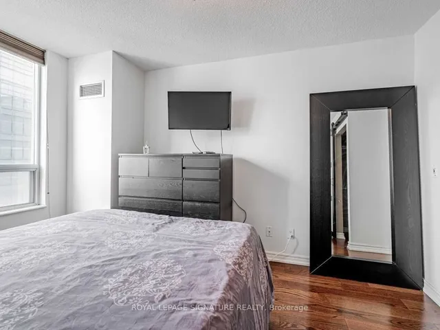 Additional image 13 of 30 Grand Trunk Cres Unit 3906