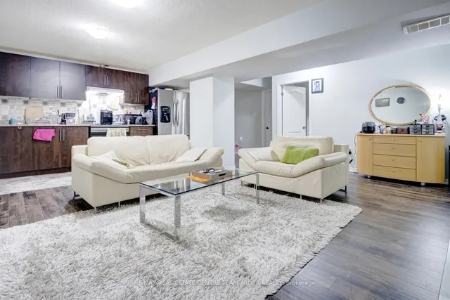 Additional image 29 of 74 Abercrombie Cres