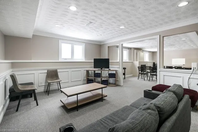 Additional image 31 of 2658 Guyatt Rd