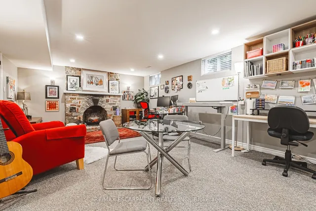 Additional image 27 of 61 Home St