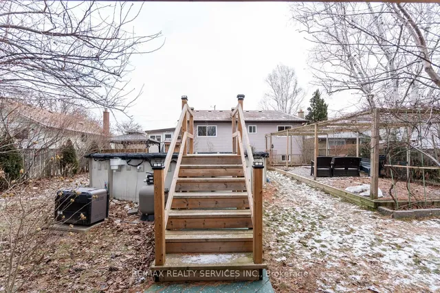 Additional image 40 of 758 Francis Rd