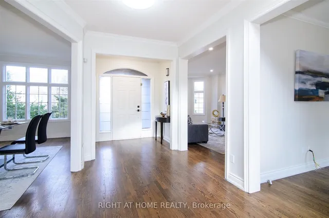 Additional image 3 of 2124 Nipigon Dr