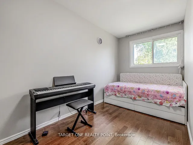 Additional image 18 of 205 Pineway Blvd