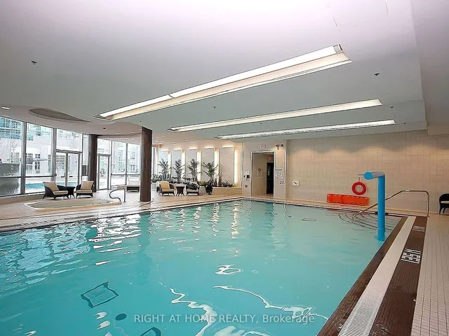 Additional image 28 of 90 Absolute Ave Unit 908