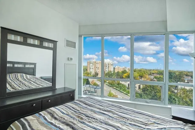 Additional image 4 of 18 Holmes Ave Unit 811