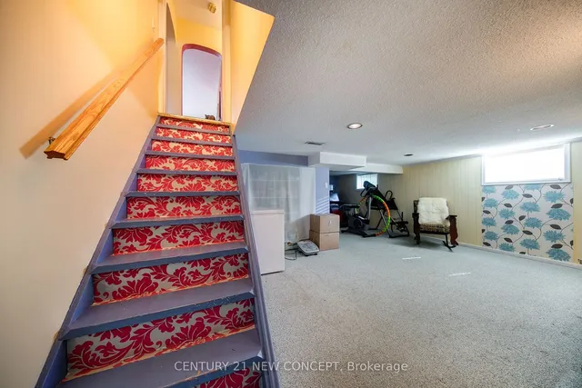 Additional image 22 of 205 Finch Ave