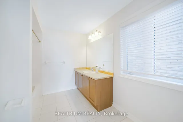 Additional image 30 of 22 Clockwork Dr