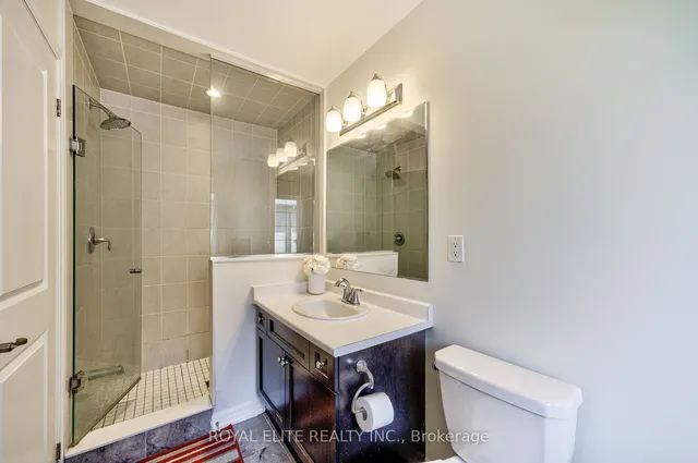 Additional image 38 of 260 North Park Blvd