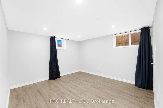 Additional image 17 of 104 Topcliff Ave