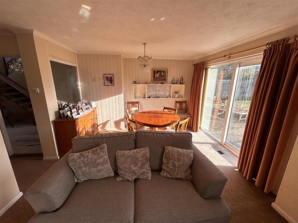 Additional image 8 of St Albans Road East, Hatfield