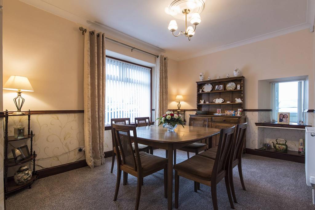 Additional image 17 of DT and EM  Flowers The Shoppe 77 High Street, New Aberdour, Fraserburgh, AB43 6LD