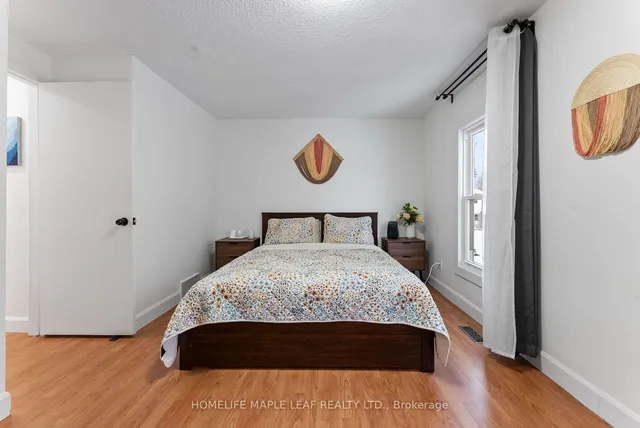 Additional image 24 of 73 Timberlane Cres