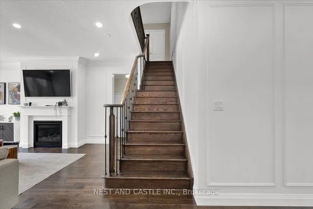 Additional image 13 of 51 July Ave