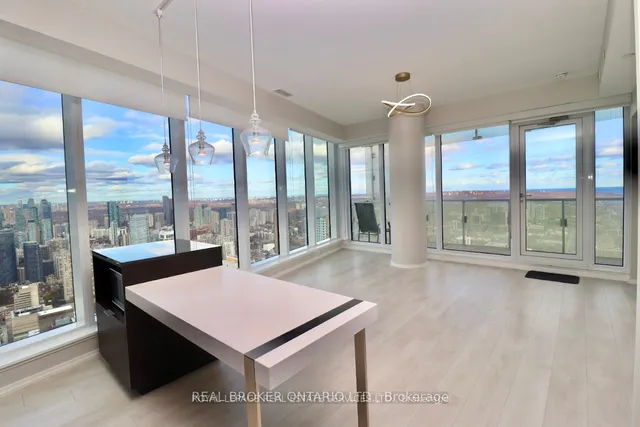 Additional image 3 of 197 Yonge St Unit 5902